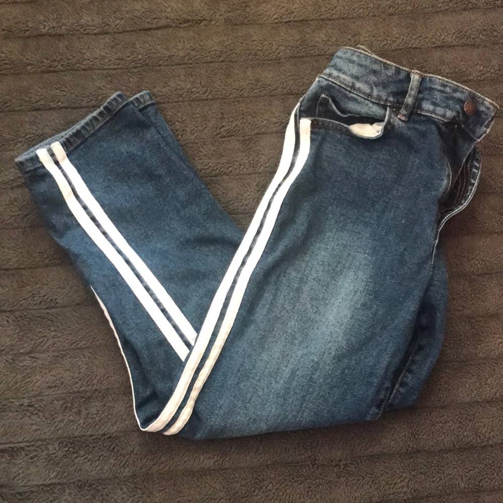 💚 2/22 💚 High rise crop jeans